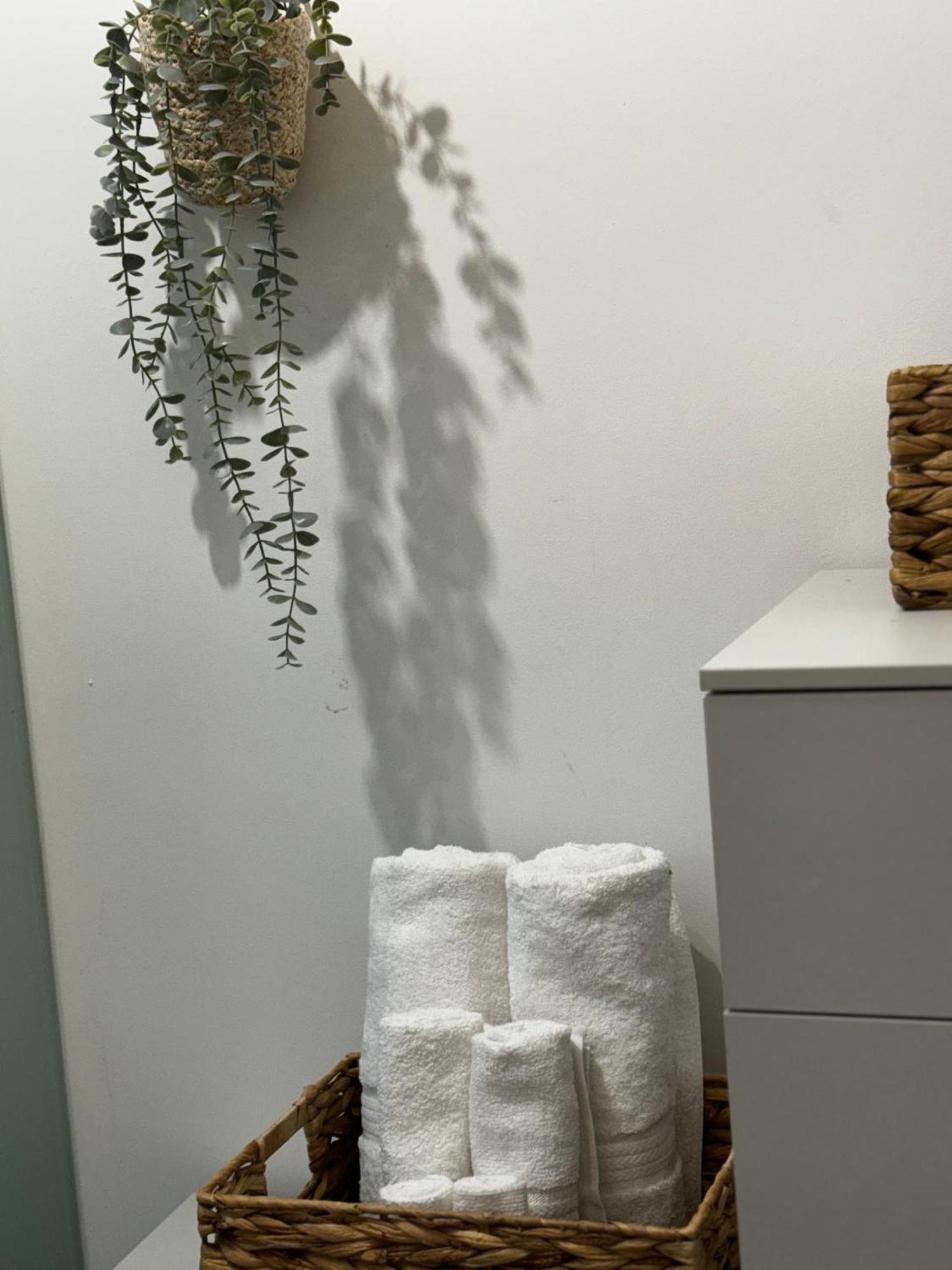 Regina Milano In Corso Lodi - Sky Tv, Wifi E Breakfast Box Apartment Bagian luar foto