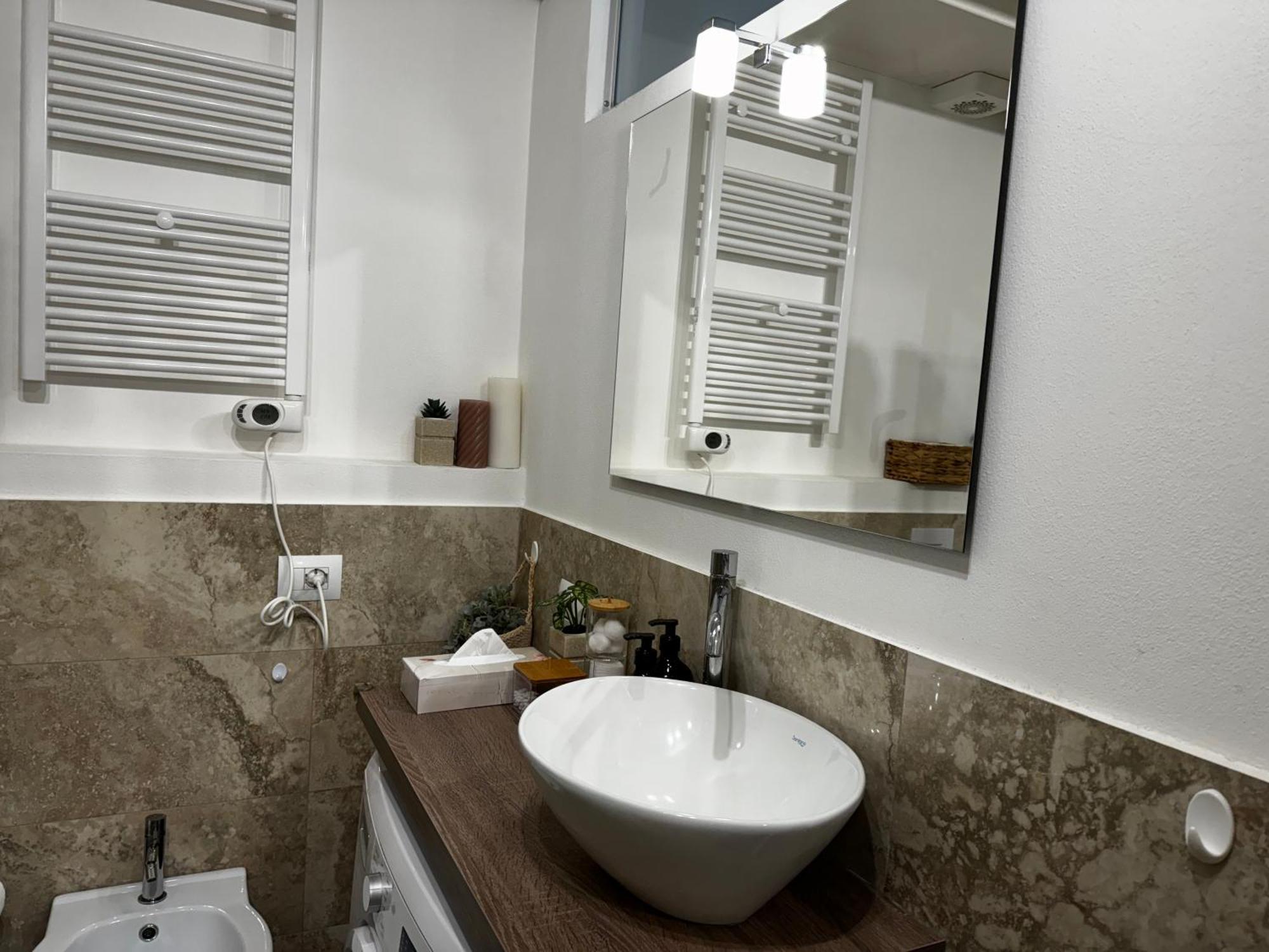 Regina Milano In Corso Lodi - Sky Tv, Wifi E Breakfast Box Apartment Bagian luar foto